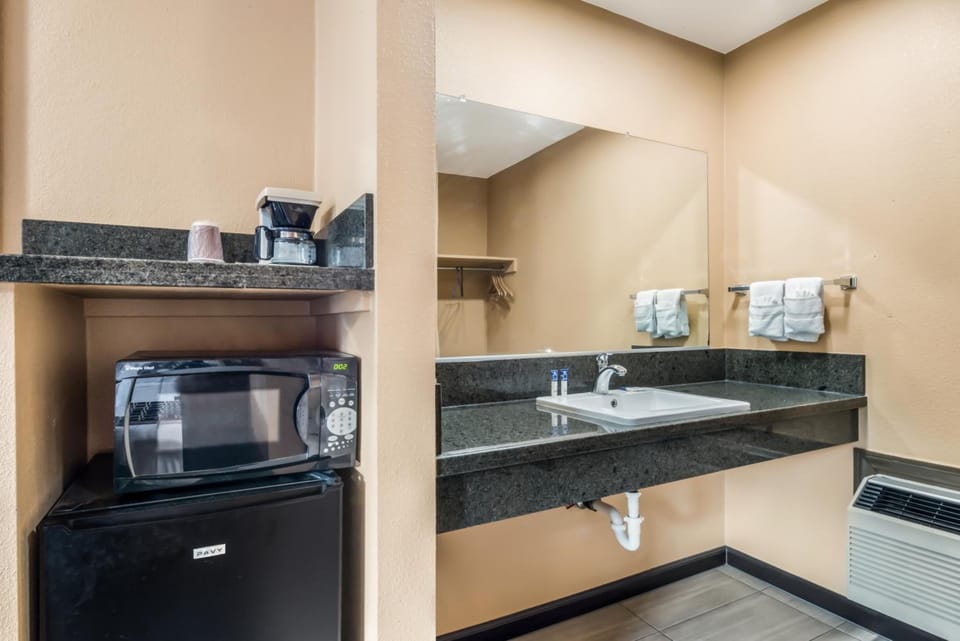 Americas Best Value Inn Ukiah Motel in Ukiah