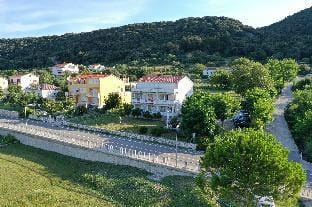 Modern apartment with seaview Hotel in Supetarska Draga