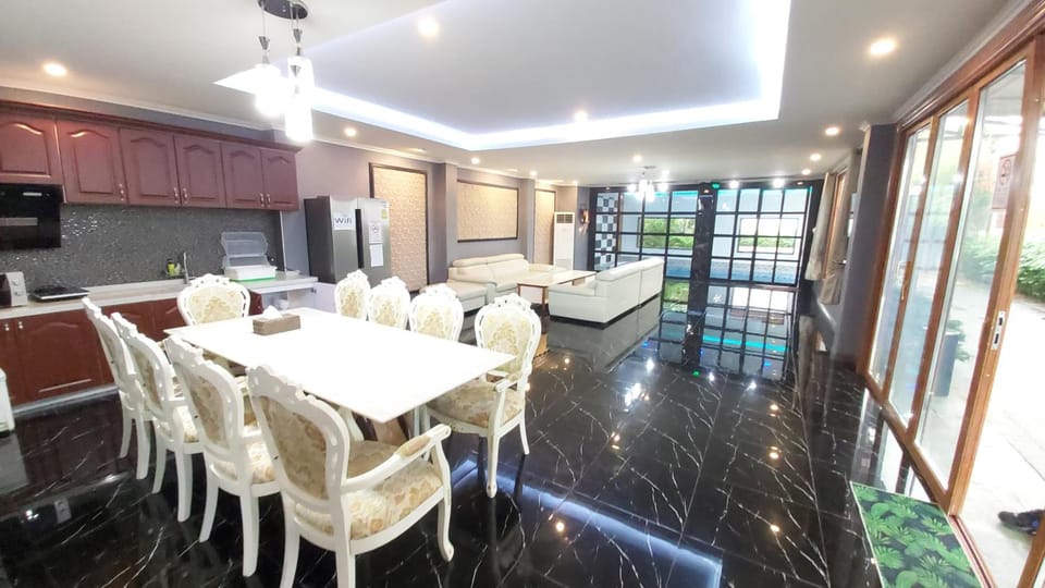 Amazing Pool Villa Pattaya Resort in Pattaya City