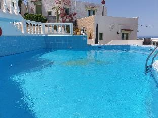 Sun Shine Senior Suite Full View Hotel in Piskopiano