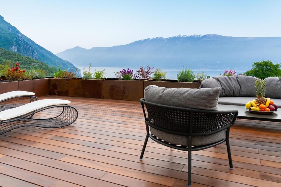 Boutique Hotel Villa Sostaga Hotel in Lake Garda