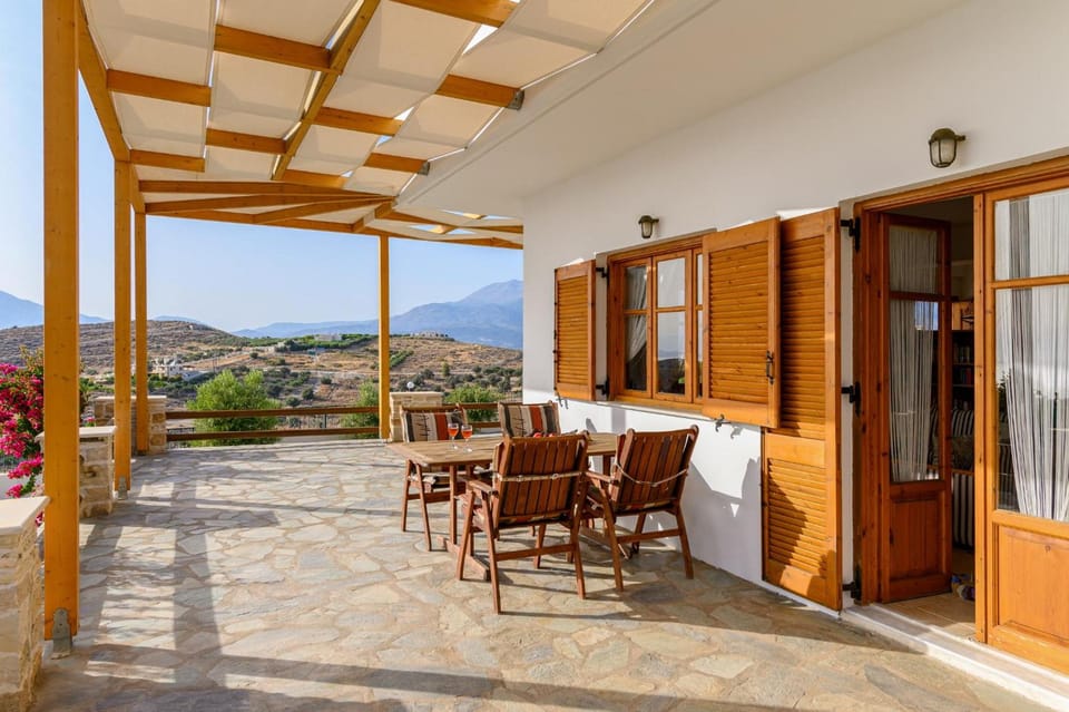 Villas Alexandros Hotel in Crete