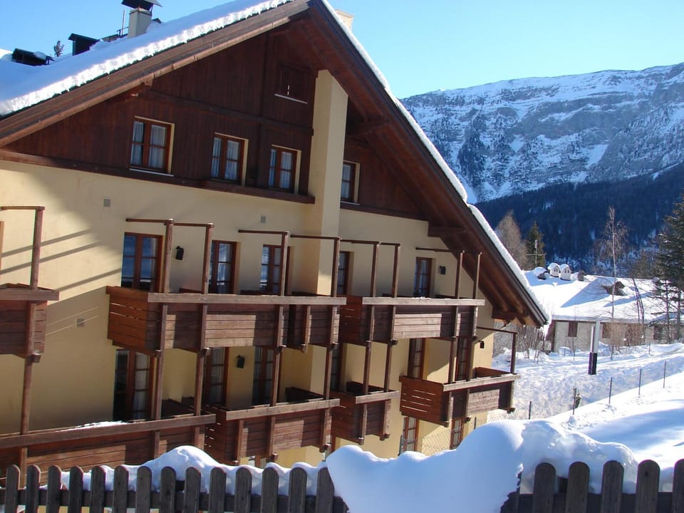 Nevesole Folgarida Resort Aparthotel Resort in Trentino-South Tyrol