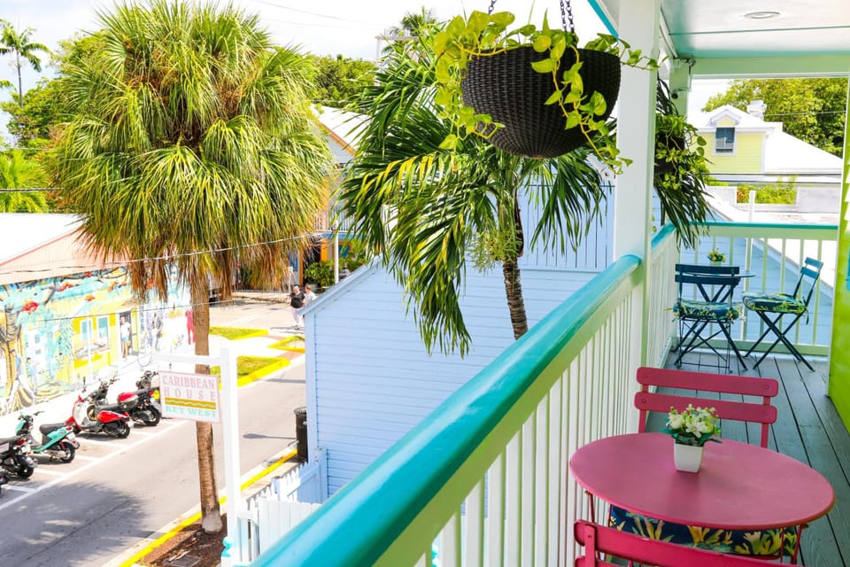 Caribbean House Hotel in Key West