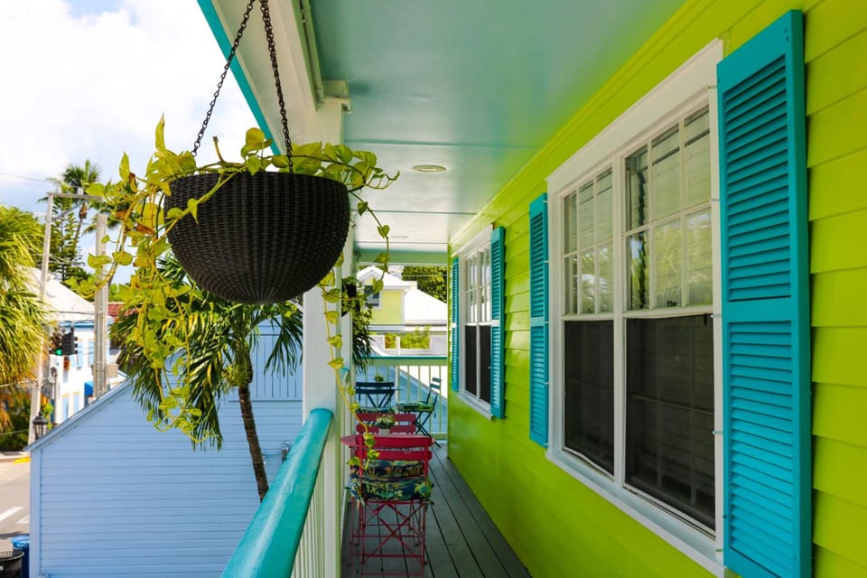 Caribbean House Hotel in Key West