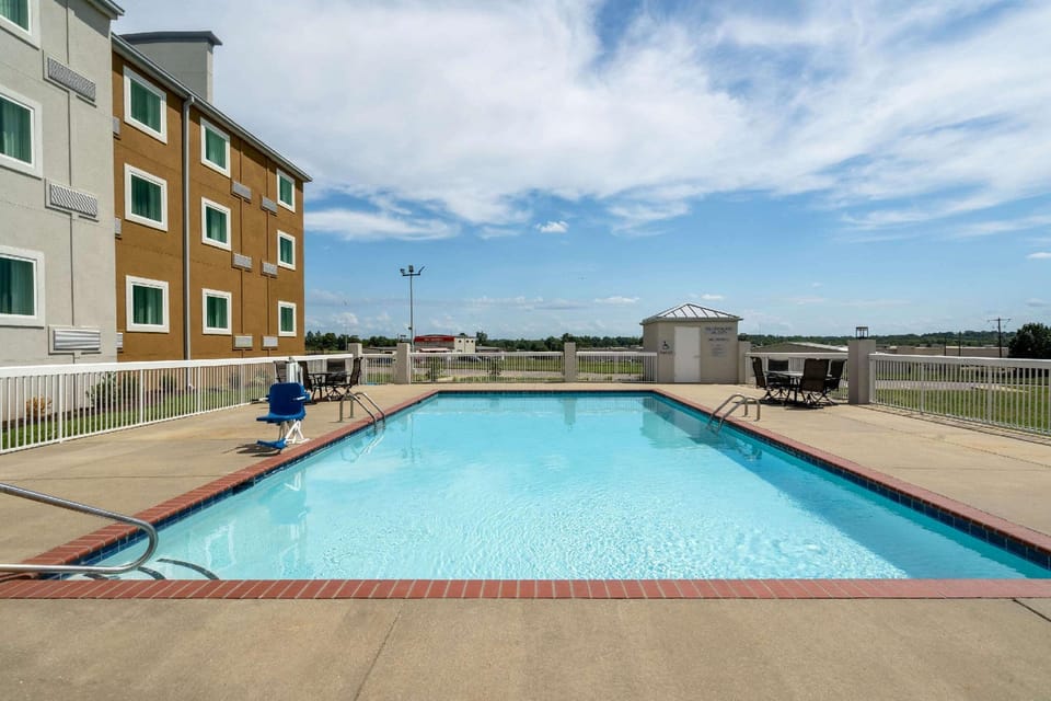 Wingate by Wyndham Horn Lake Southaven Hotel in Horn Lake