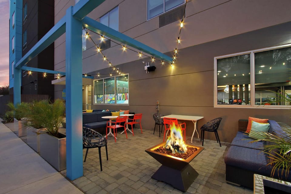 Tru by Hilton Waco South Hotel in Waco