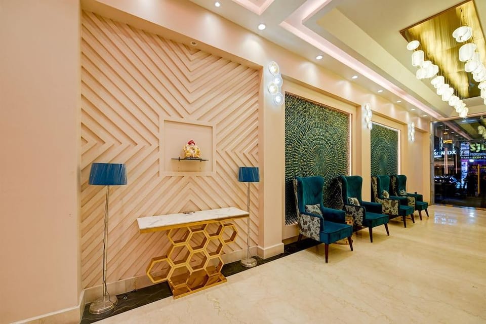 Hotel Pearl Plaza Hotel in New Delhi