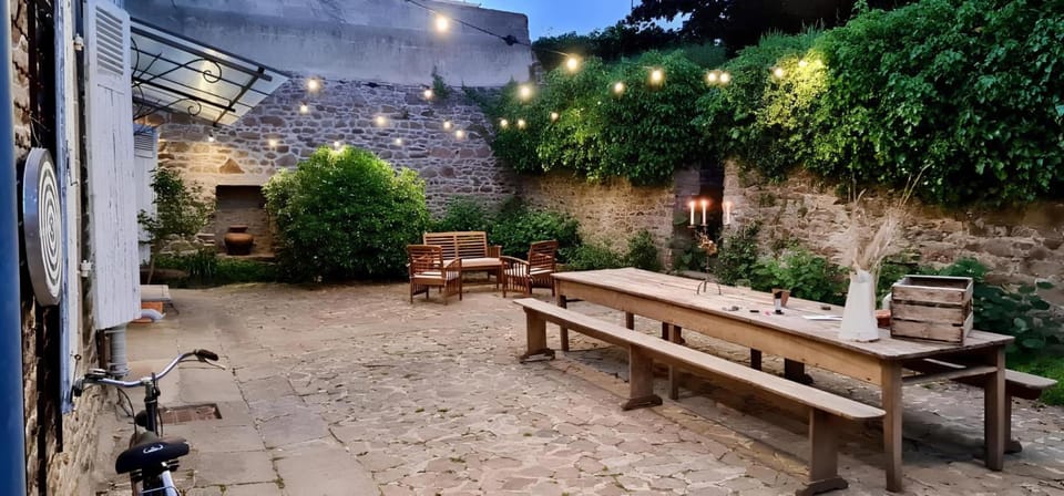 Artefact Hotel in Brittany