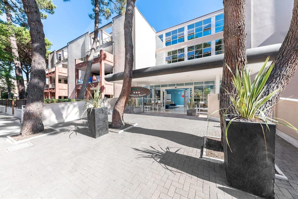 Residence Poggio Dei Pini Hotel in Marina Romea