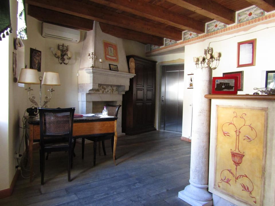 Antichi Feudi Dimora D'Epoca Hotel in Basilicata