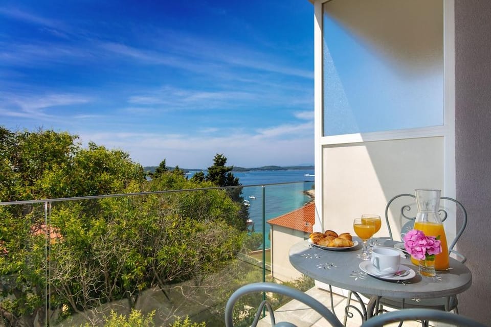 Aparthotel Pharia Apartment hotel in Hvar