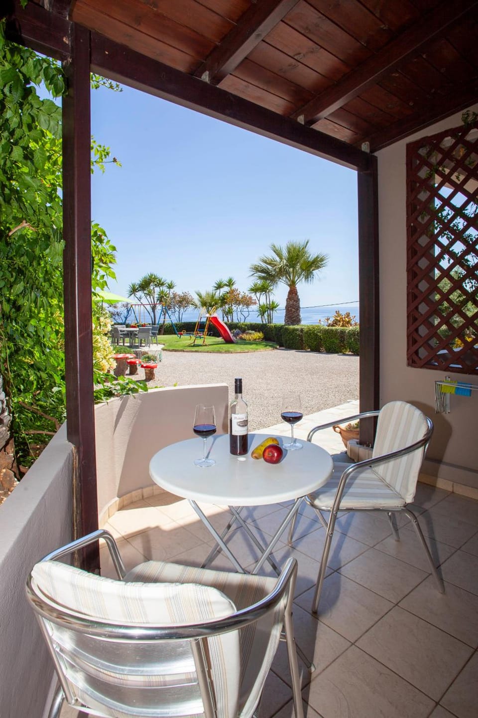 Nostalgia Apartments Hotel in Crete