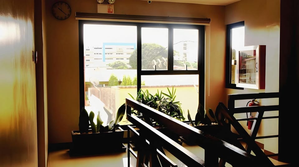 Urbantel Hotel Hotel in Calabarzon