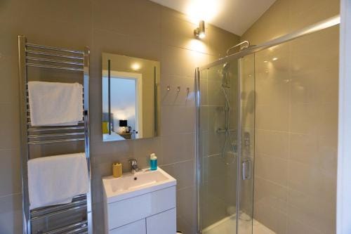 Largigi Rooms, Close to the Beach and Town Centre, Parking available Hotel in Lyme Regis