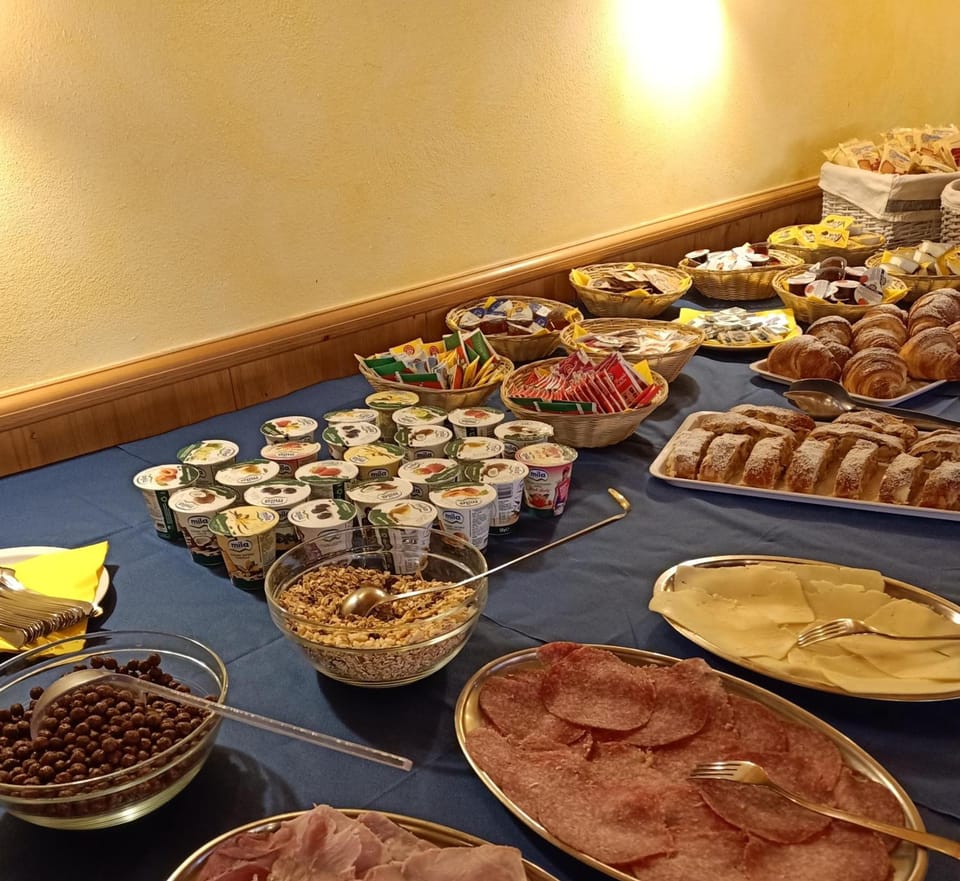 Hotel Cielo Blu Hotel in Province of Brescia