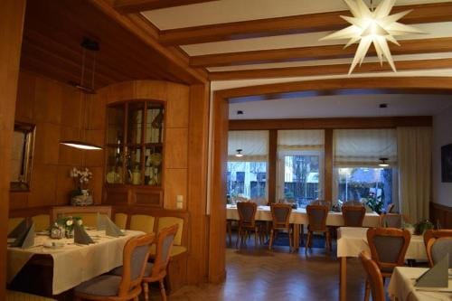 Landgasthof Huttenschenke Hotel in Rhineland-Palatinate