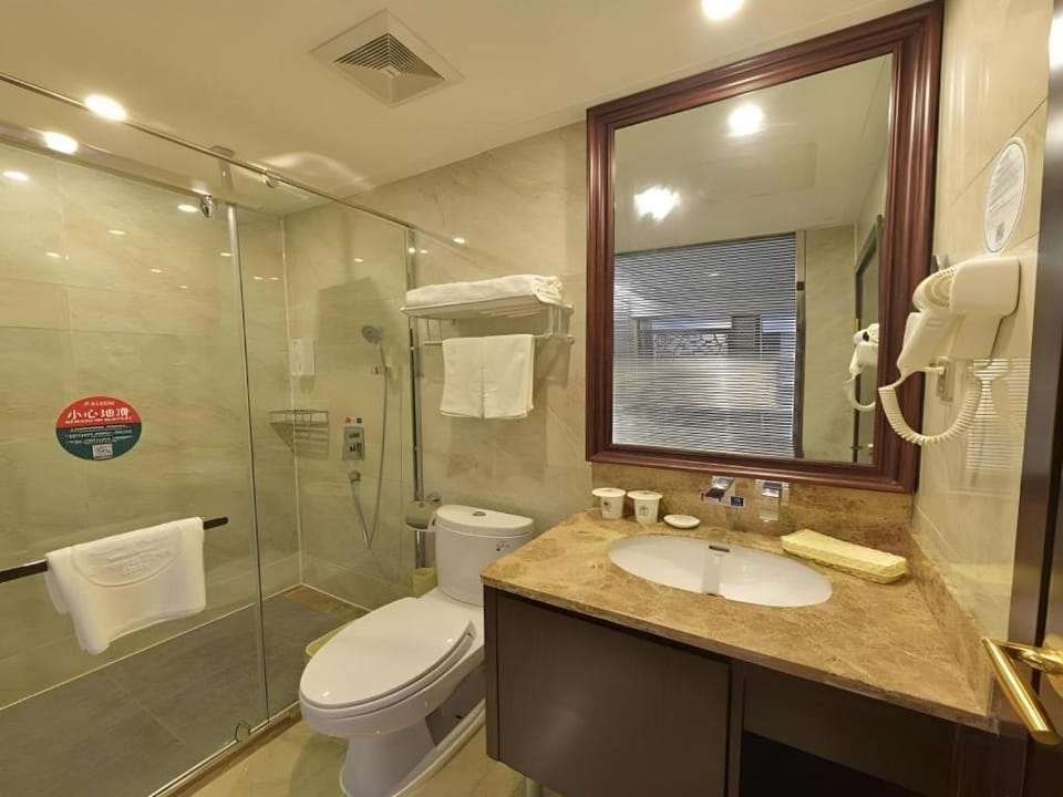 GreenTree Inn JiangSu Changzhou Dinosaur Park Global Harbor Express Hotel Hotel in Suzhou