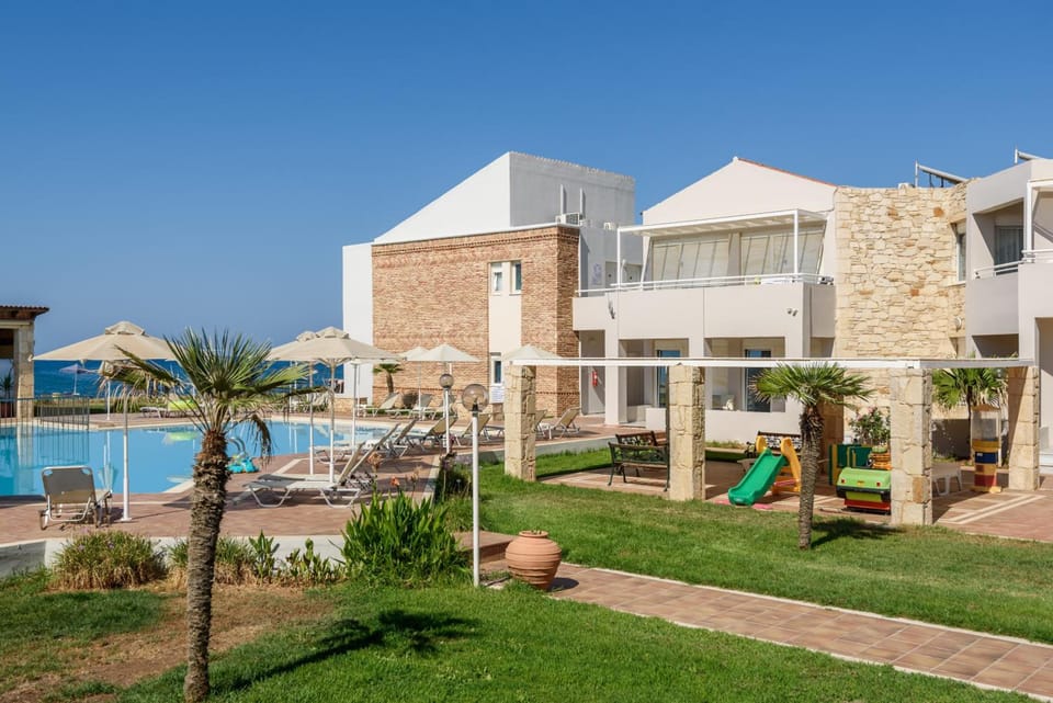 Kostakis Beach Apartment hotel in Crete