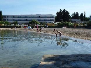 Family ground floor apartment, close to the beach Hotel in Zadar
