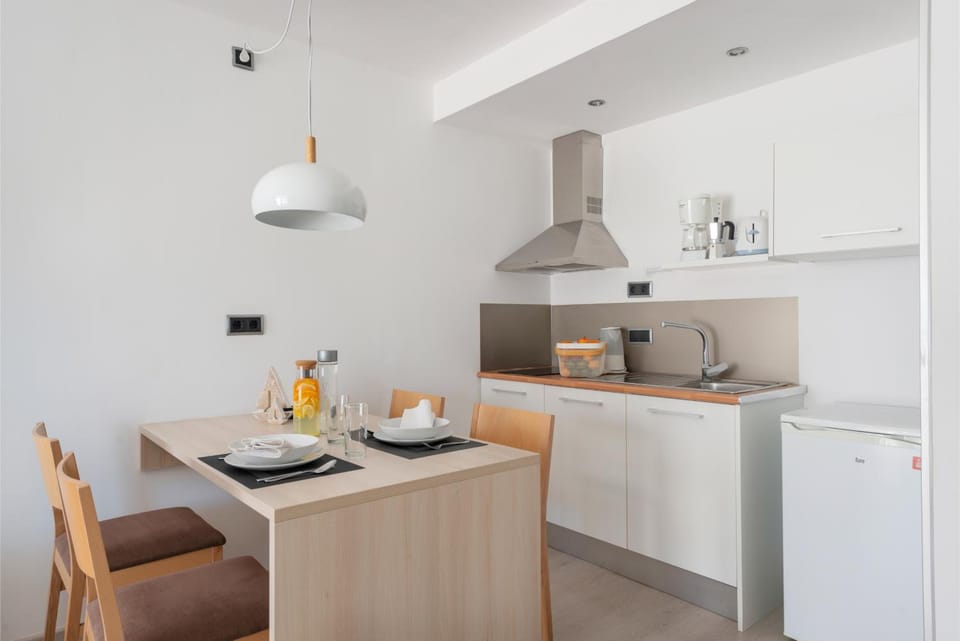 Olive Beach Apartamentos Apartment hotel in Raiguer