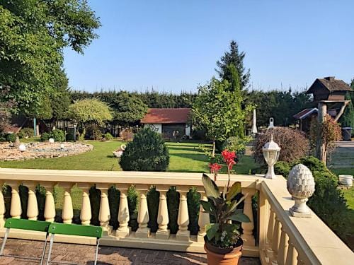 Gasthof und Eiscafe Frank Hotel in Thuringia, Germany