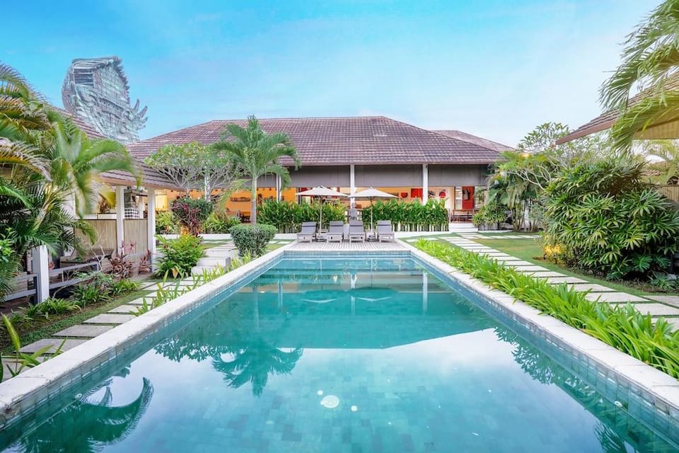 Casa Asia Hotel in Kuta Selatan