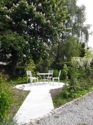 Les Charmilles de Valencendre Hotel in Hauts-de-France