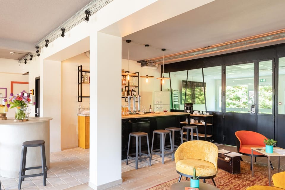 Bar/lounge