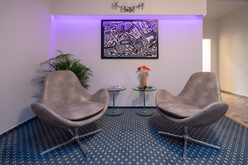 Bar/lounge