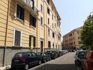 Air-conditioned apartment in the center of Formia 400 meters from the station Hotel in Formia
