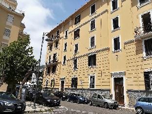 Air-conditioned apartment in the center of Formia 400 meters from the station Hotel in Formia