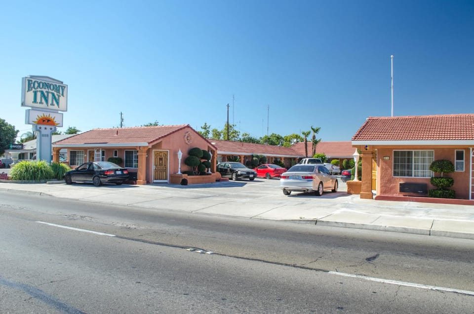 Economy Inn Los Banos Motel in Los Banos