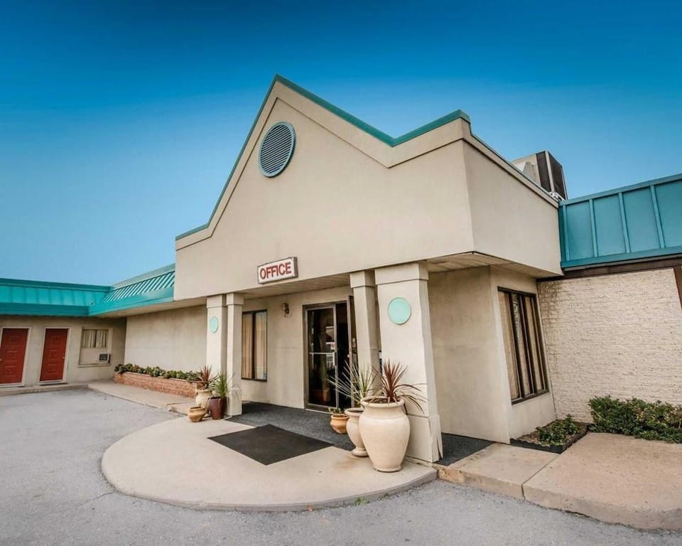 ECONO LODGE Hotel in Altoona