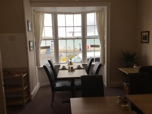 Cavendish House Hotel in Weymouth