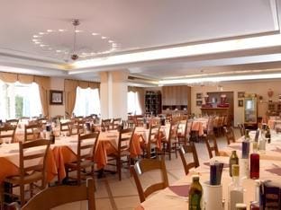 Hotel Confine Hotel in Lake Garda