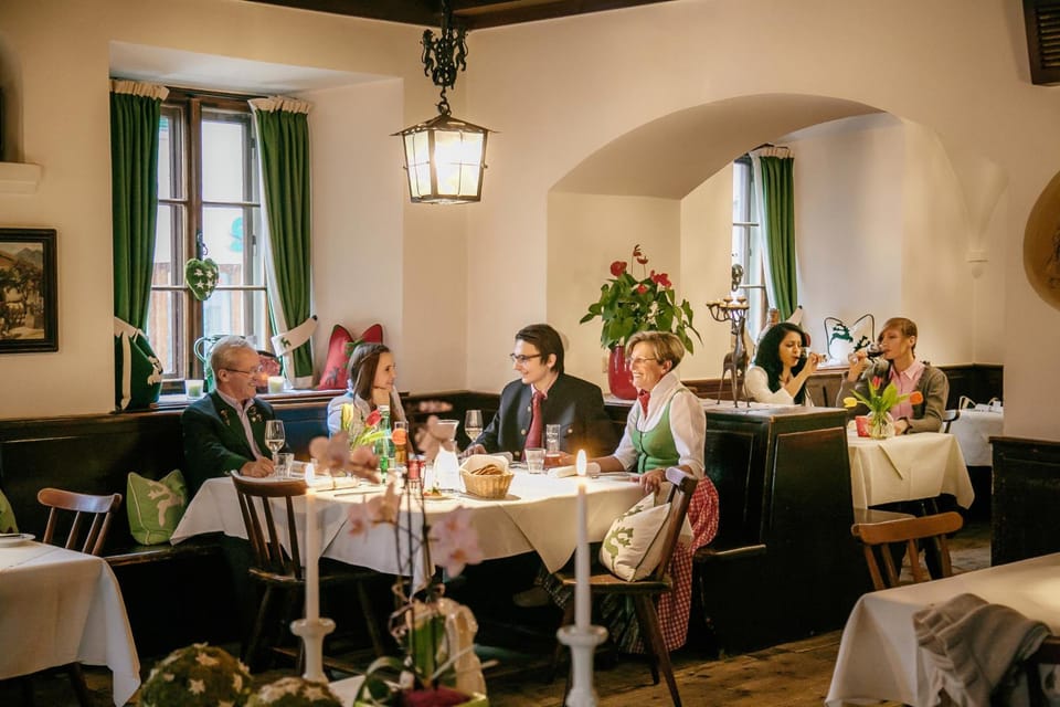 Hotel Gasthof zur Post Hotel in Salzburgerland
