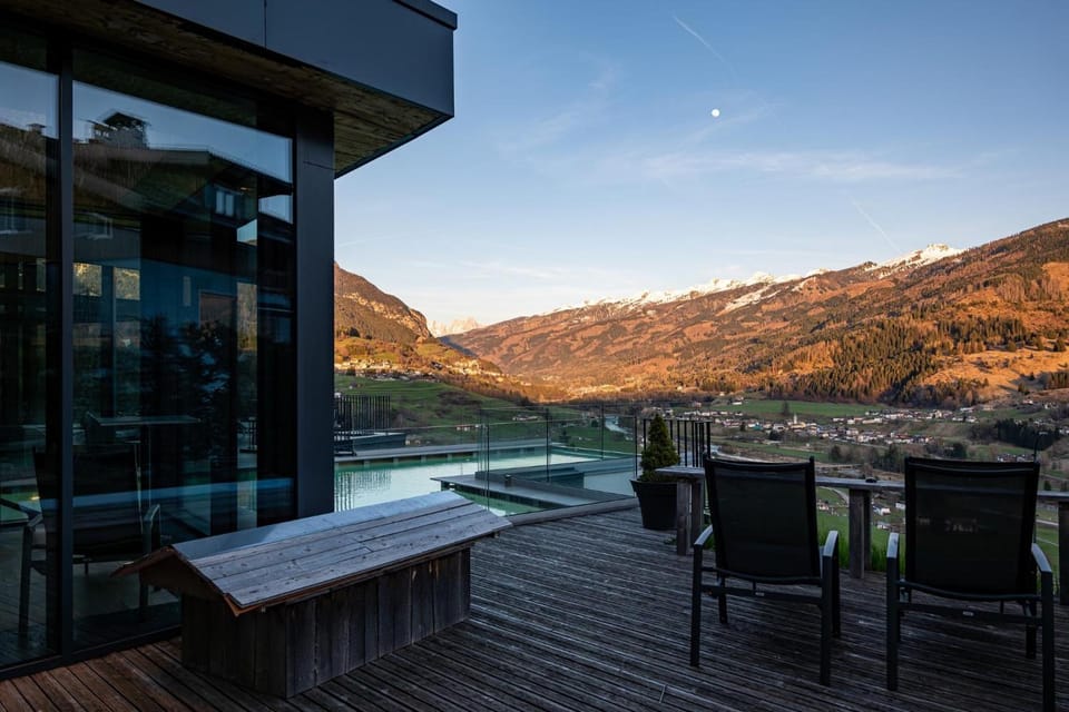 La Roccia Wellness Hotel Hotel in Cavalese