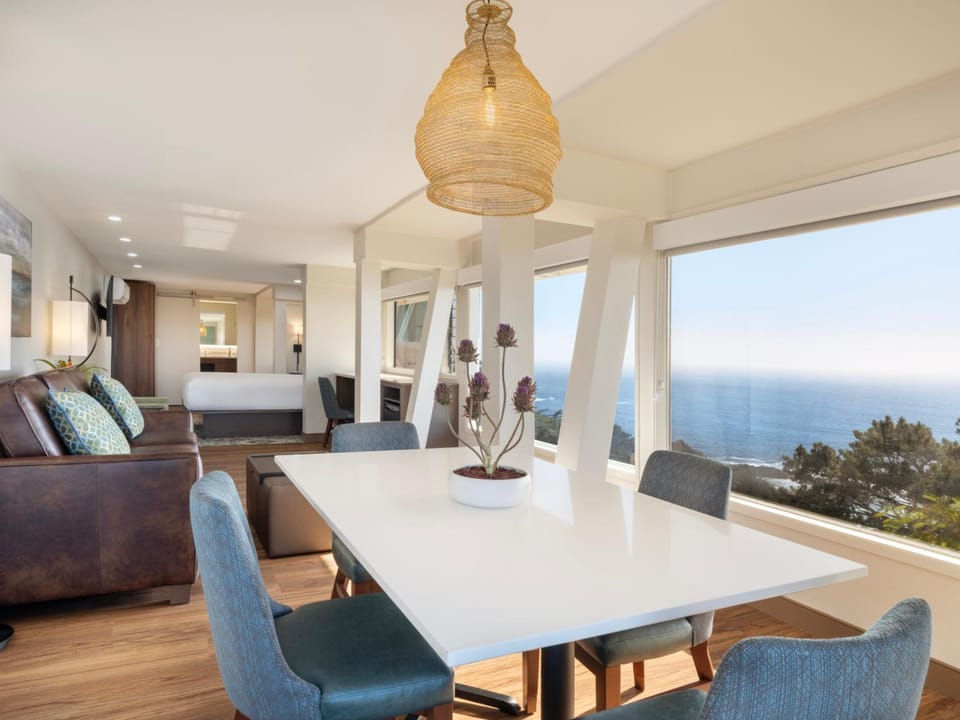 Hyatt Carmel Highlands Resort in Northern California