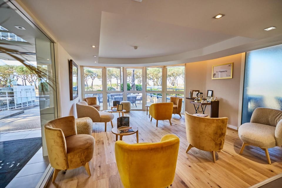 Le Churchill Hotel & Spa Hotel in Carnac