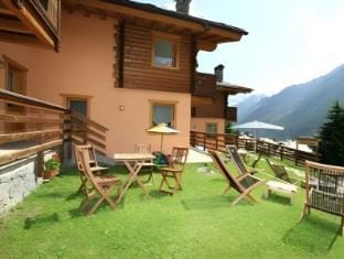 Hotel L'espoir Hotel in Aosta Valley, Italy