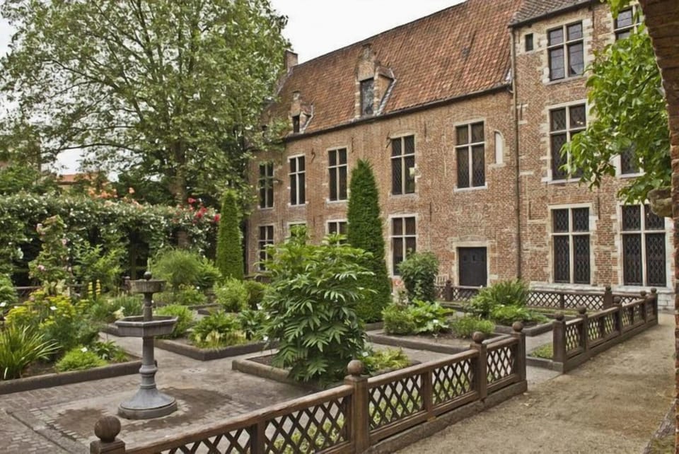 Hotel Prince de Liege                                                            Hotel in Flanders