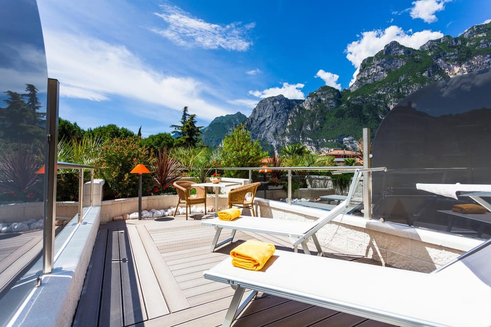 Hotel Savoy Palace - Tonelli Hotels Hotel in Riva del Garda