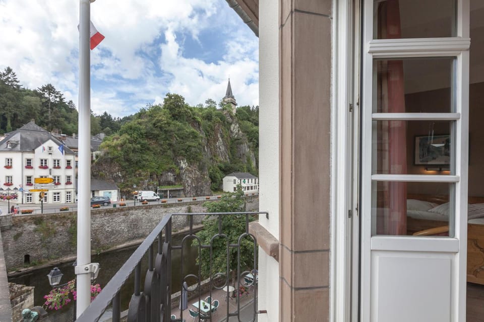 Hotel - Restaurant " Victor Hugo" Hotel in Luxembourg