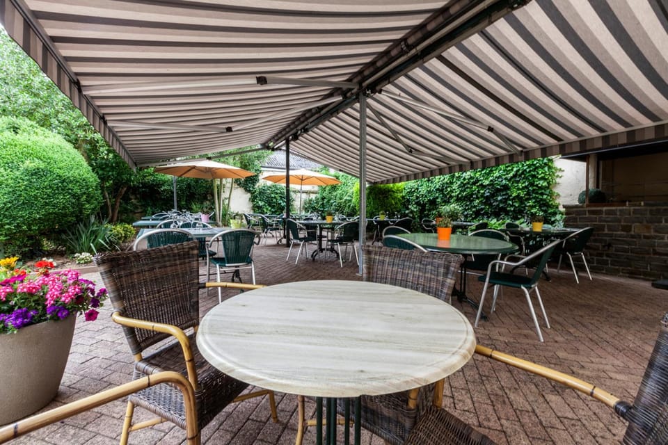 Hotel - Restaurant " Victor Hugo" Hotel in Luxembourg