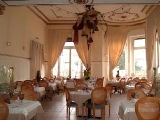 Hotel-Restaurant Windsor Hotel in Luxembourg District, Luxembourg