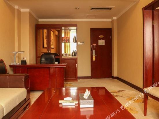 Yanshi Hotel Hotel in China