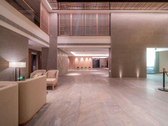Shenxianju Narada Resort & Spa Hotel in Zhejiang