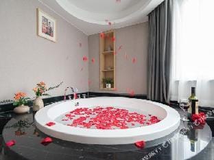 Platinum Luxury Hotel Hotel in Hangzhou