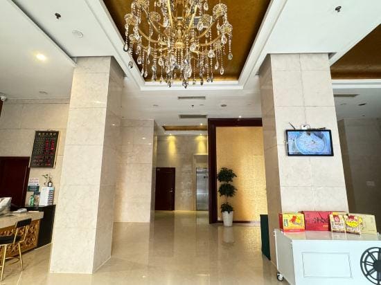 Hengdian World Studios Xinghe Grand Hotel (Ming and Qing Palace Scenic Area) Hotel in Zhejiang